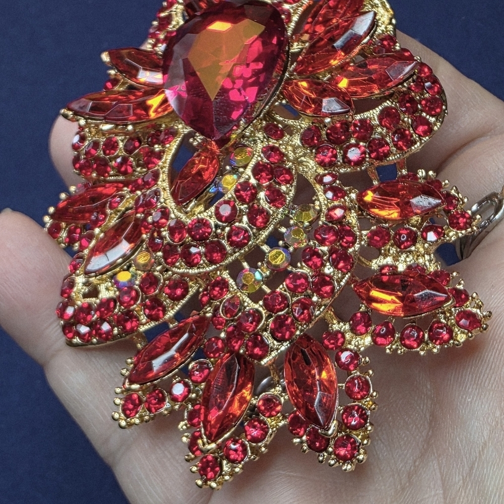 Vintage Style Red Crystal Gold Tone Brooch Pendant Large Statement 541 - Picture 11 of 13